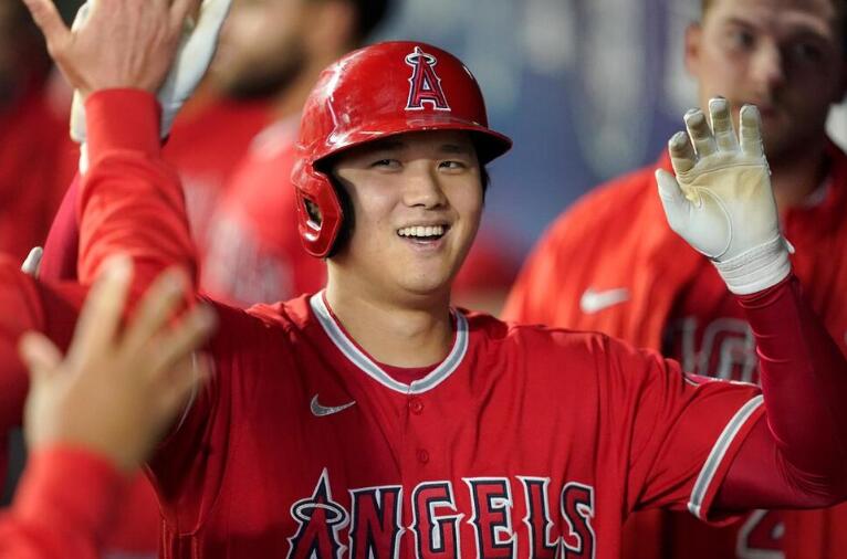 Ohtani Voted AL MVP for 2-Way Season, Harper Wins NL Honor