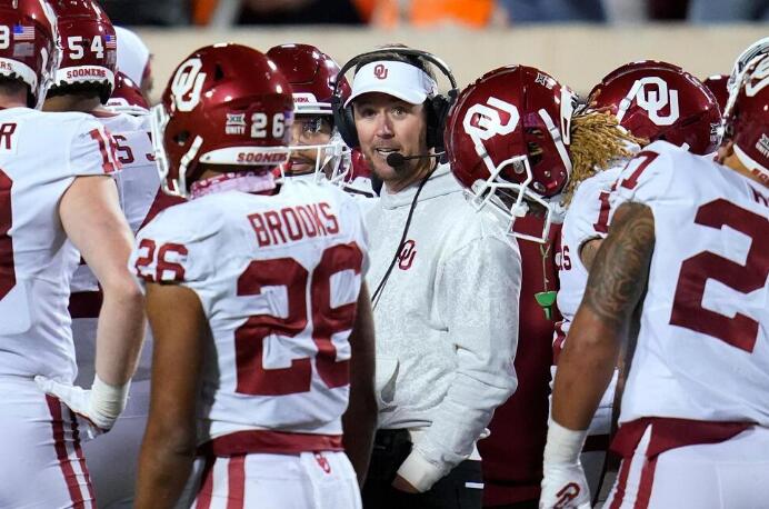 USC Hires Coach Lincoln Riley Away From Oklahoma