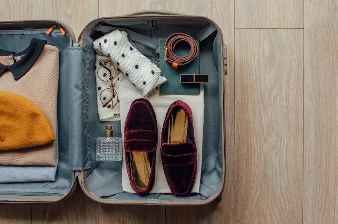 20 of our favorite travel shoe bags to keep your luggage clean and protected