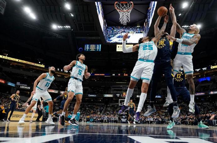 Hornets Break Franchise Record With 158-126 Win Over Pacers