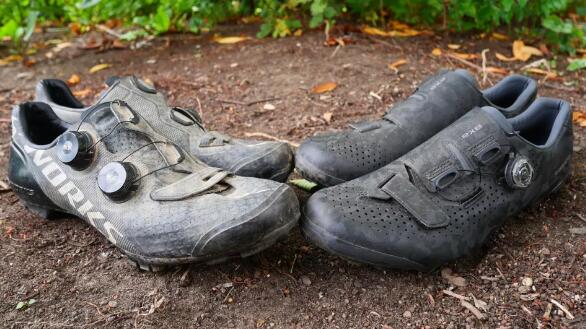 Shimano RX8 vs Specialized S-Works Recon: Which gravel shoe is best for you?