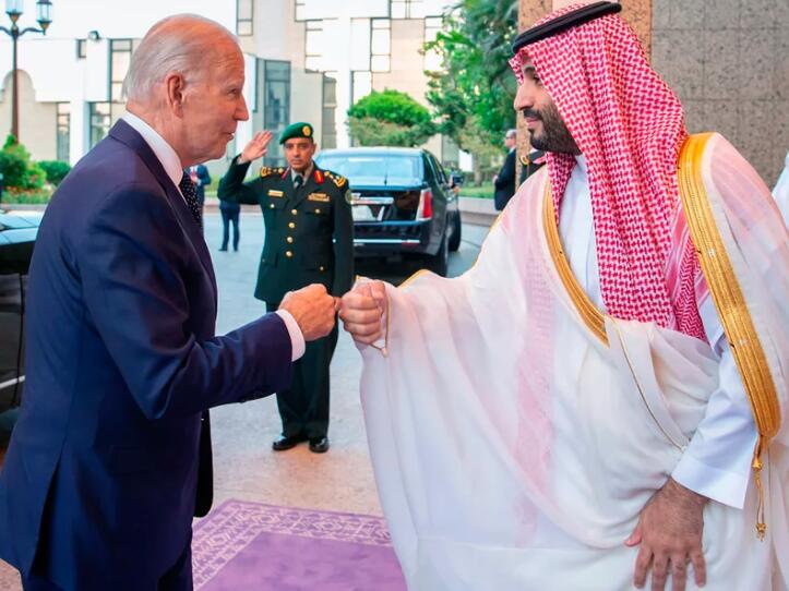 Biden avoids a handshake with Saudi crown prince, but fist bump doesn’t go over well