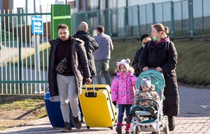 Ukrainian refugees move onto Edinburgh cruise ship