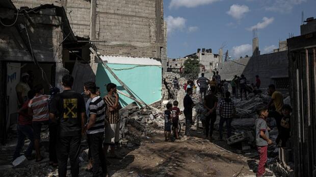 Cease-fire between Palestinians, Israel takes effect in Gaza