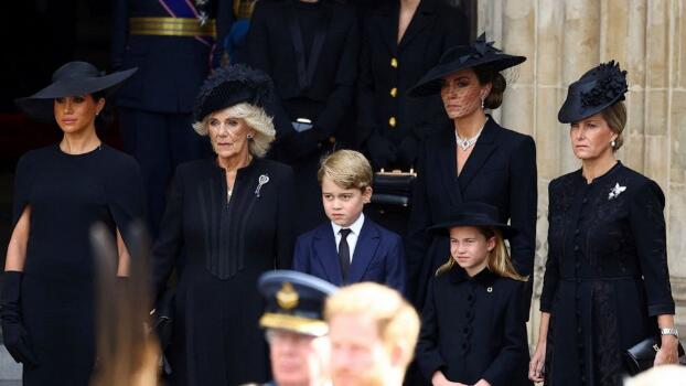 Queen Elizabeth II mourned by Britain and world at funeral