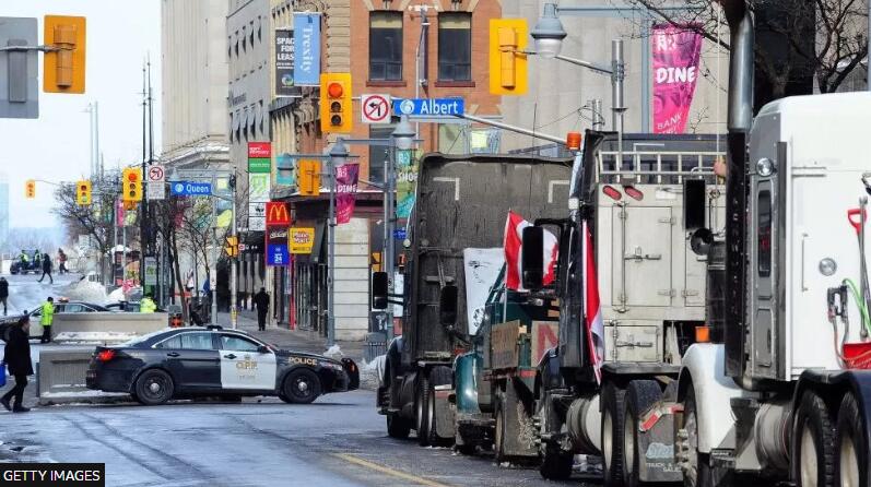 Freedom Convoy: Ottawa ‘lost control’ of protests, mayor says