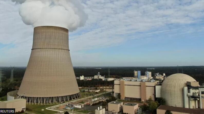 Germany extends nuclear power amid energy crisis