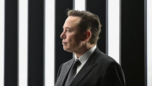 Musk’s plan to end Russian war infuriates Ukraine on Twitter